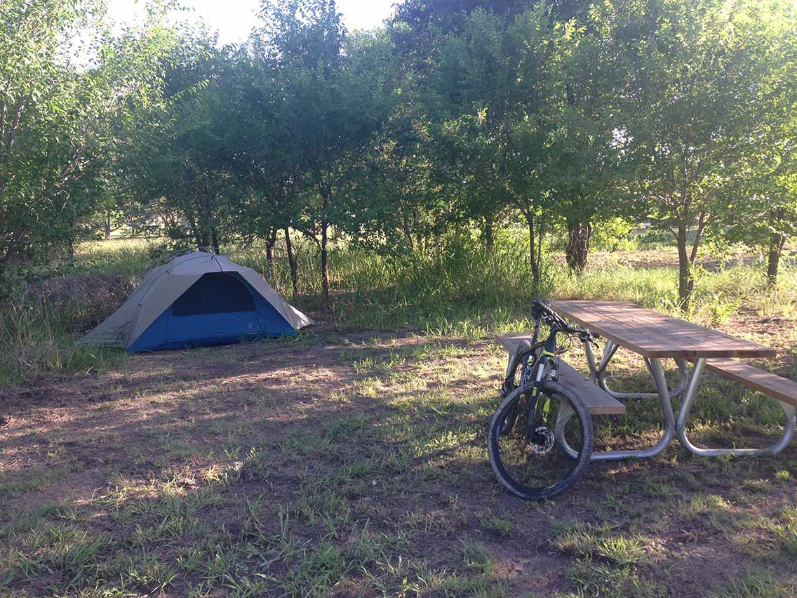 Camping in El Cosmico