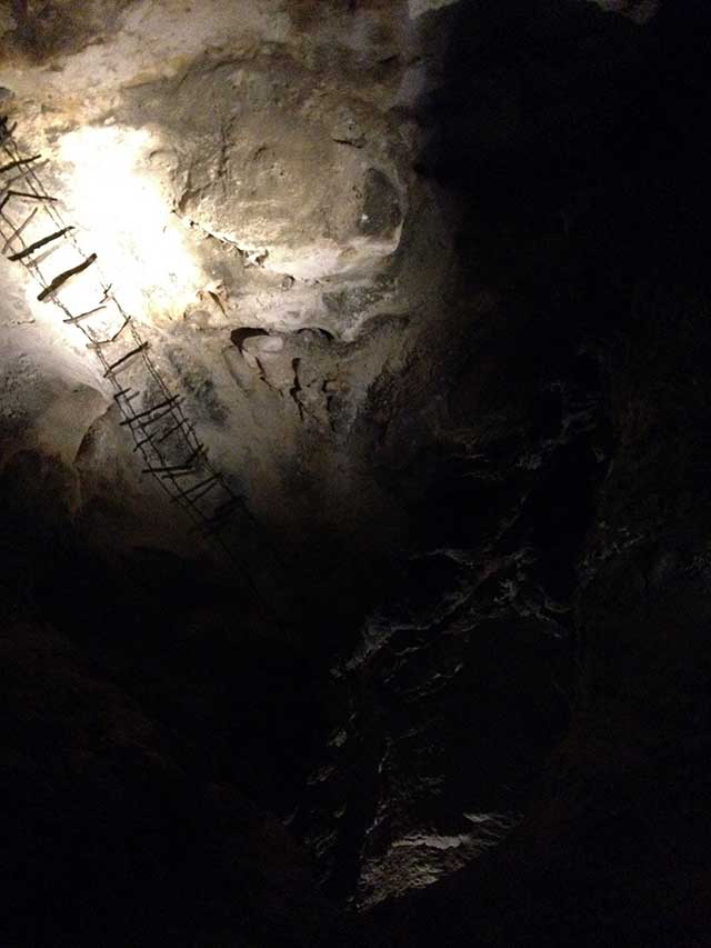 Calrsbad Caverns